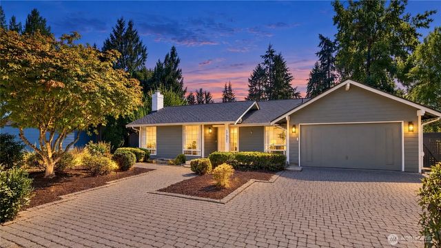 17921 Ne 27th Street, Redmond
