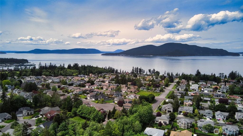 2016 Kansas Avenue, Anacortes
