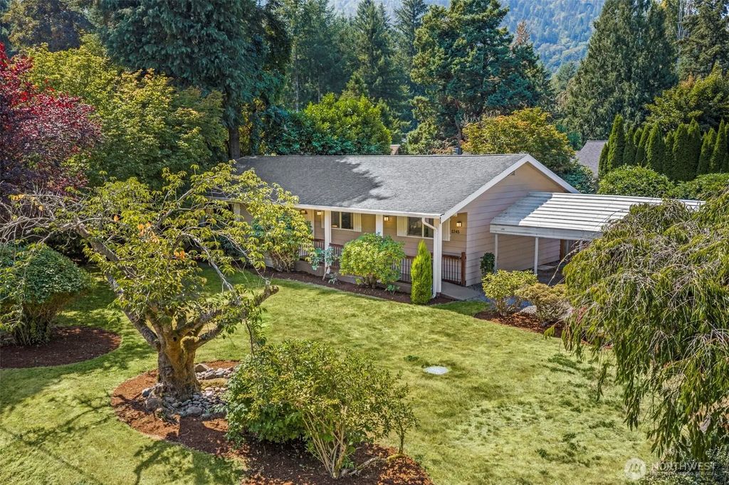 1245 6th Avenue Se, Issaquah