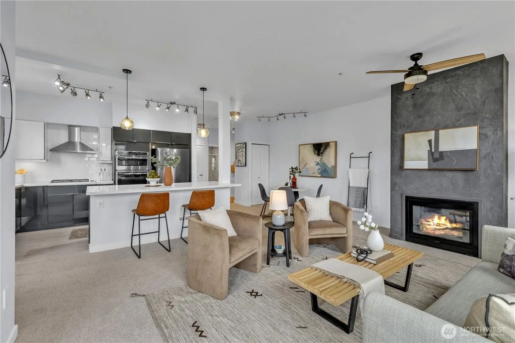 530 4th Avenue W 410, Seattle