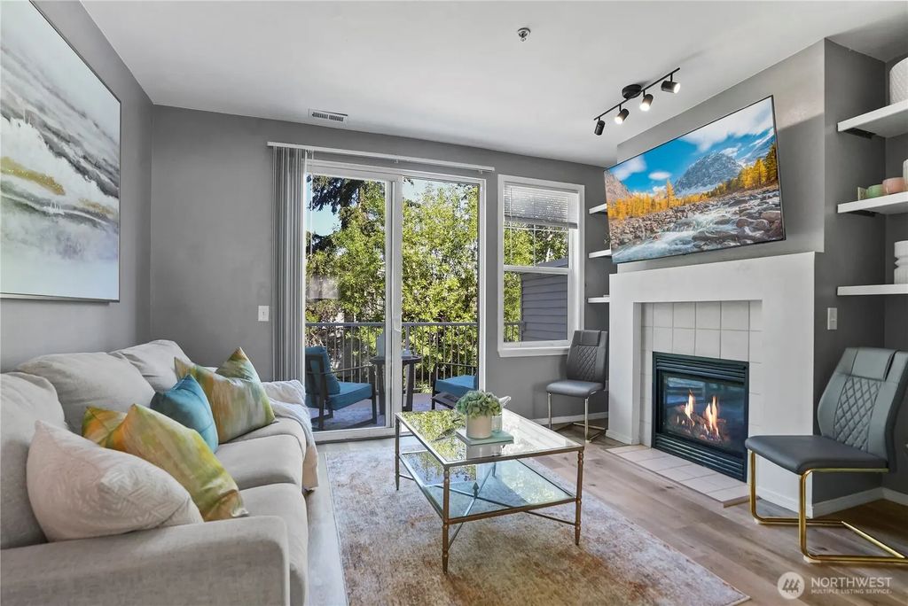 5916 S 232nd Court 3-2, Kent