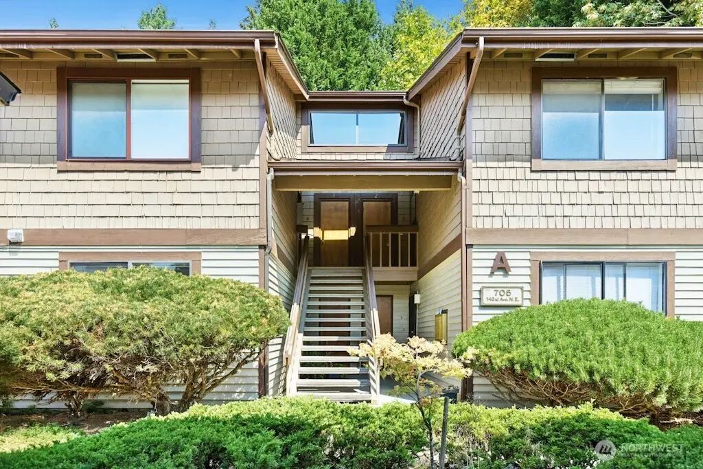 705 143rd Avenue Ne A2, Bellevue