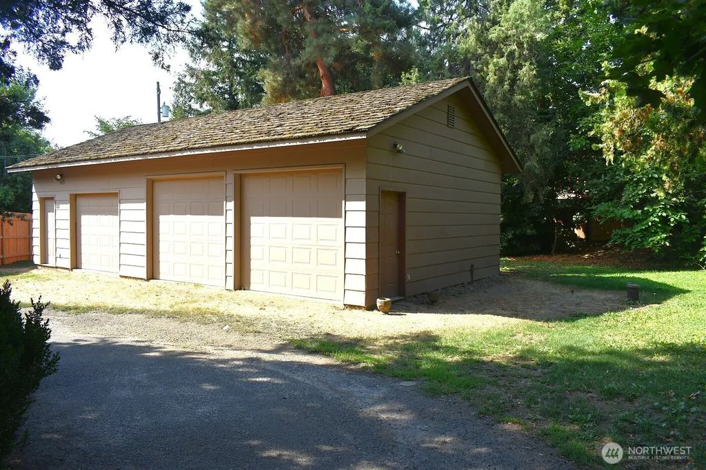 121 Chateau Lane, Walla Walla