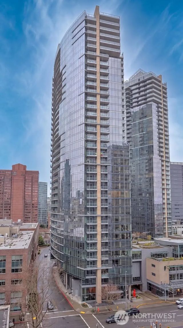 500 106th Avenue Ne 1501, Bellevue