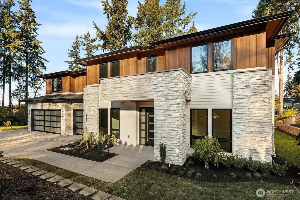 9206 Ne 24th Street, Clyde Hill