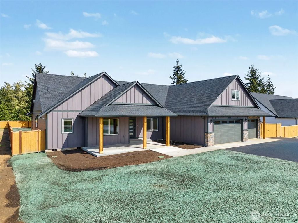 11347 Elks Landing Court Se, Yelm
