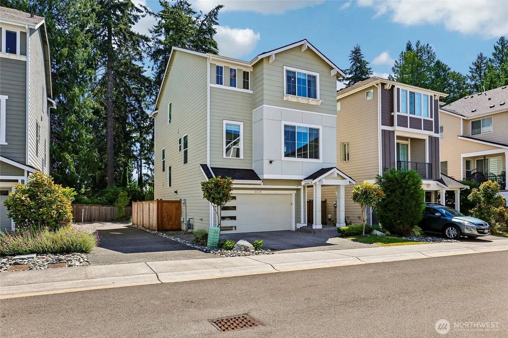 19729 Meridian Place W, Bothell