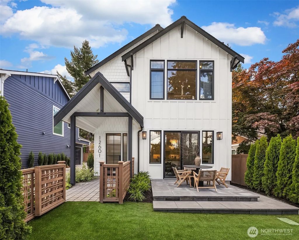 12601 Ne 80th Street, Kirkland