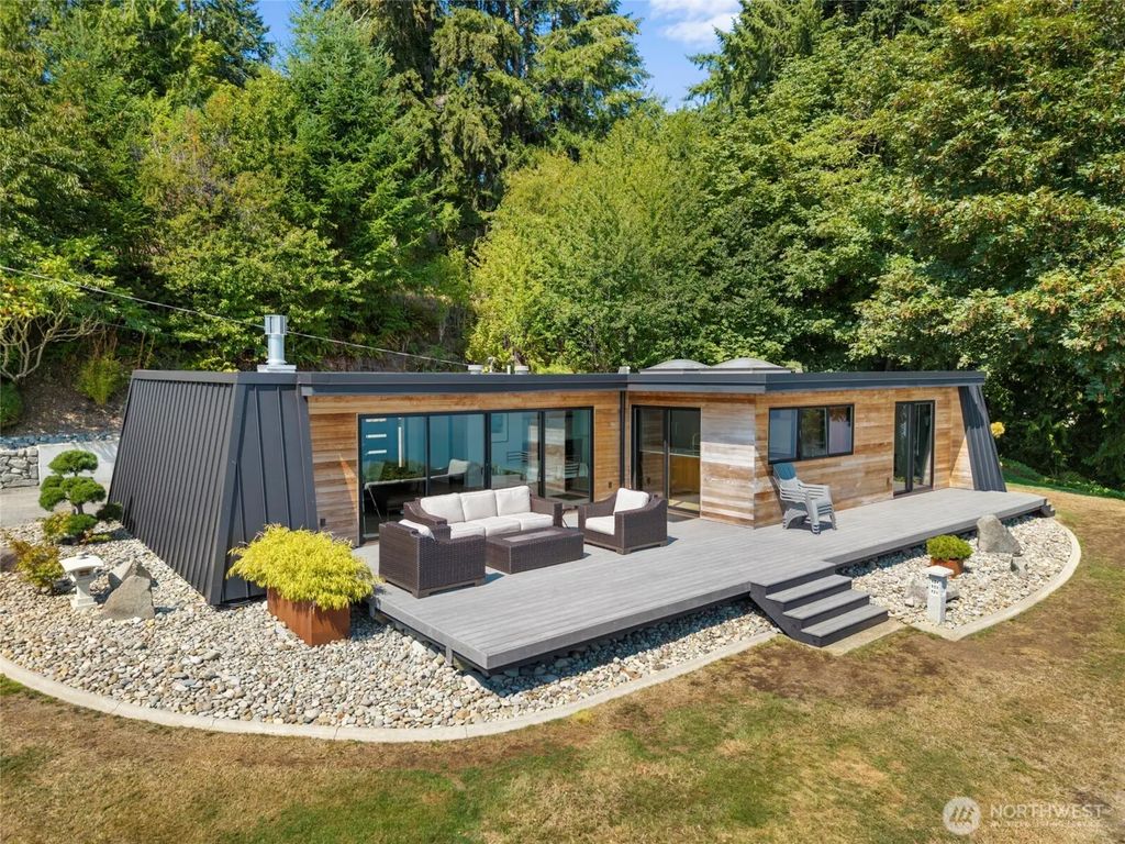 4811 Sunrise Beach Road Nw, Olympia
