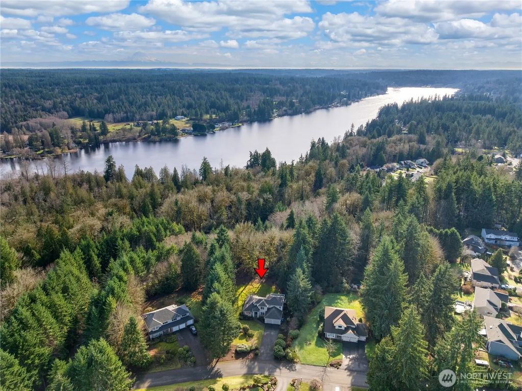 4642 Se Parsons Green Court, Port Orchard