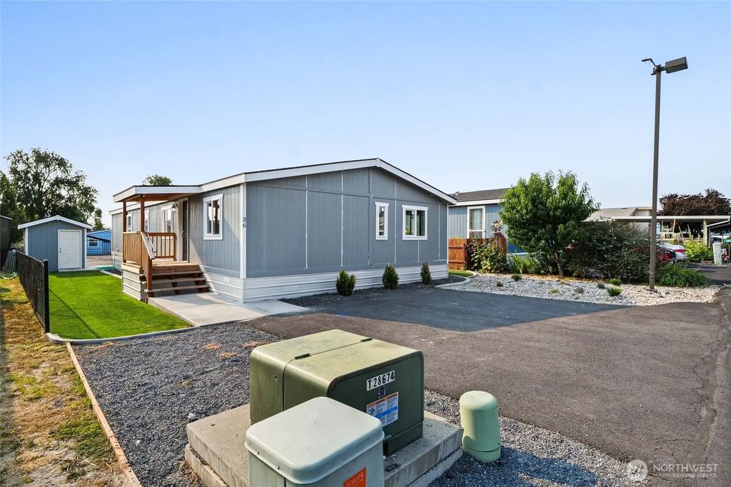 3211 W Wapato Drive 36, Moses Lake