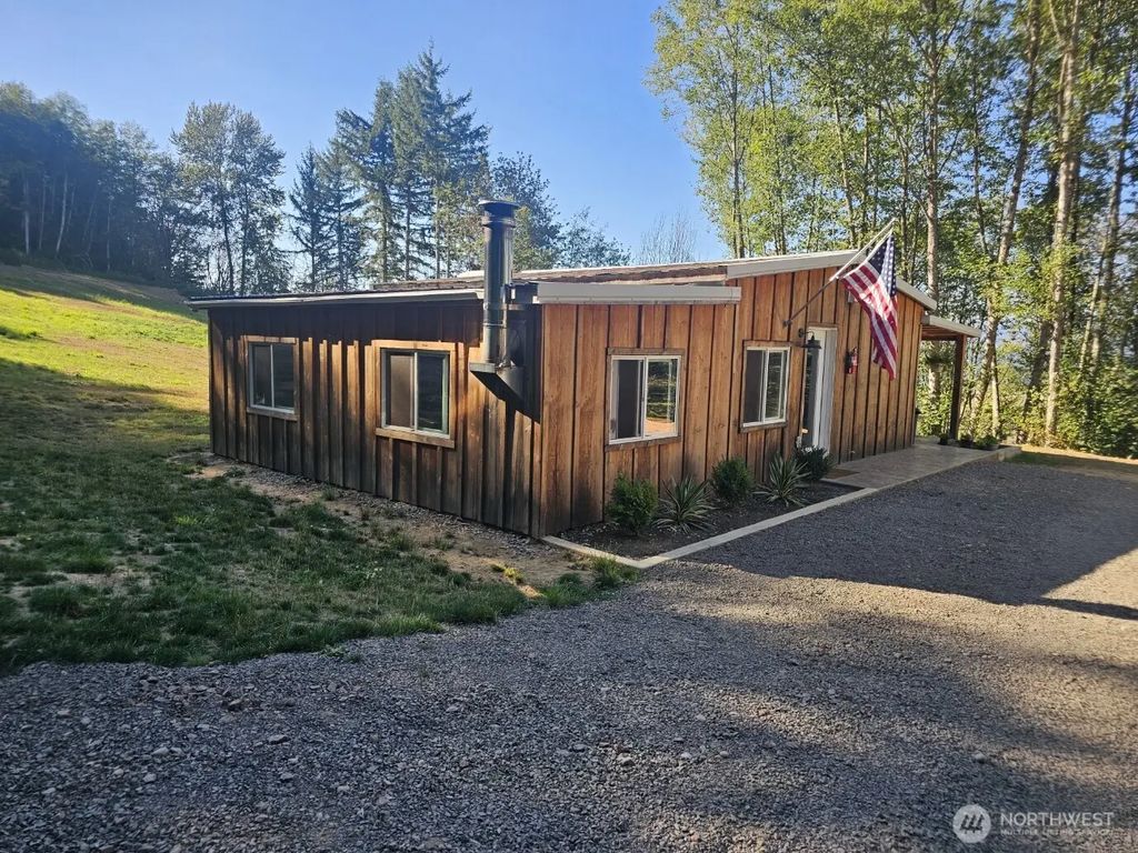 218 Bowen Road 84, Mossyrock