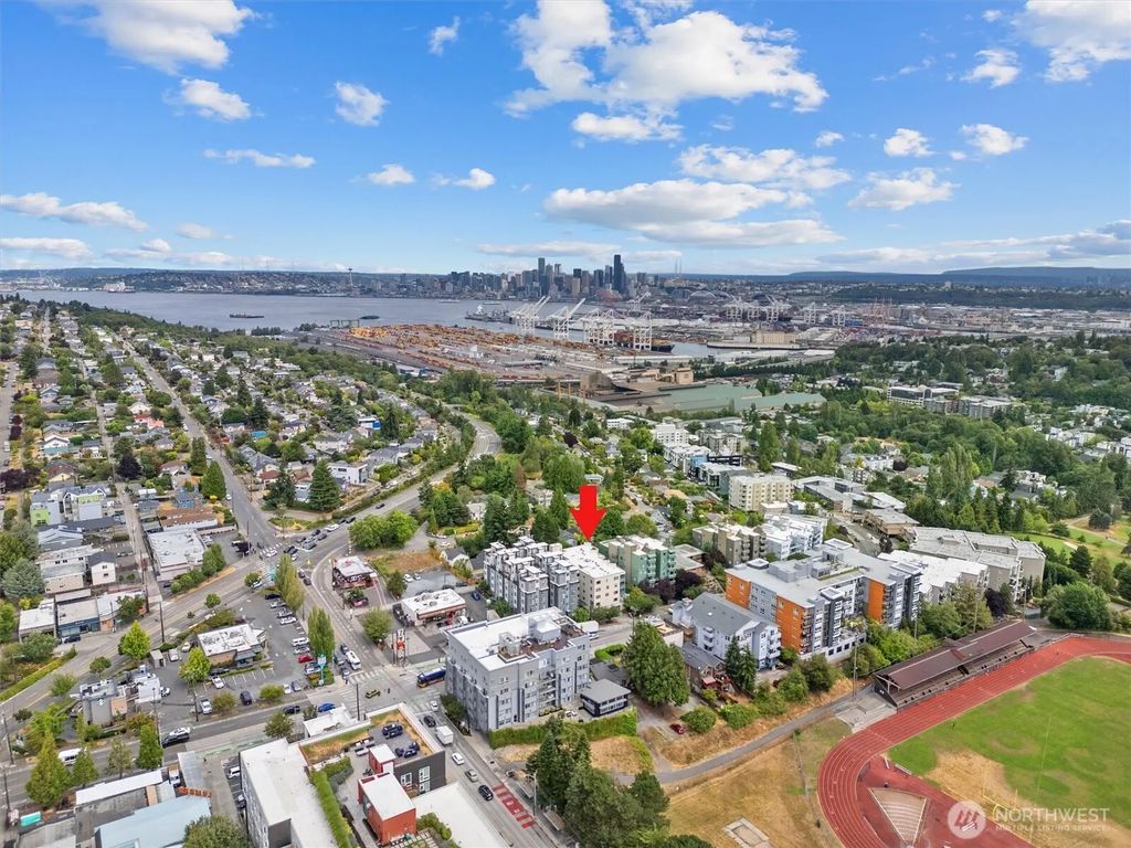 3256 Sw Avalon Street 203, Seattle