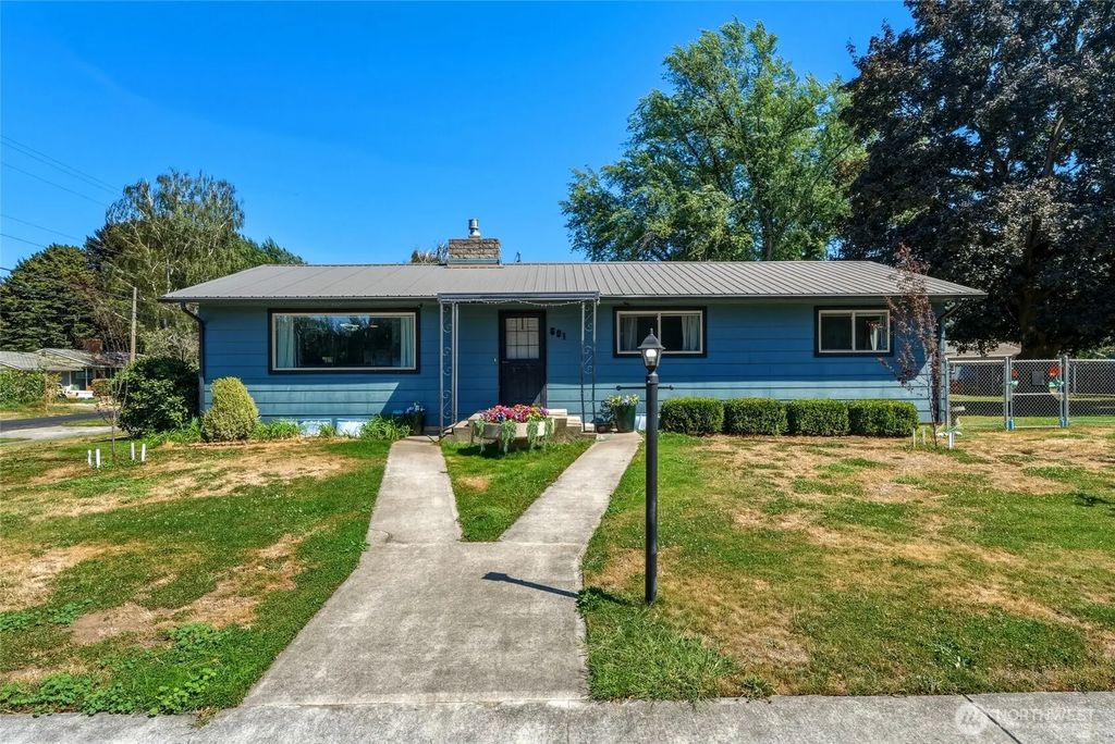 601 Coppei Avenue, Waitsburg