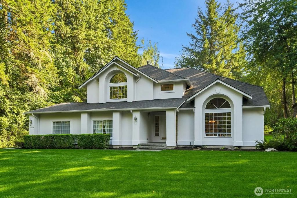 16703 Ne 172nd Place, Woodinville