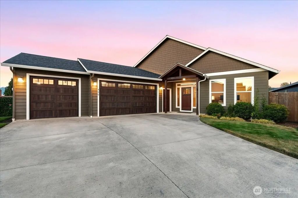 450 Lilac Lane, Woodland