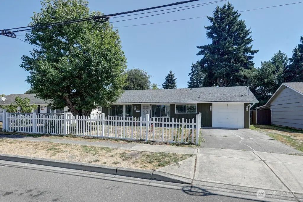 1010 D Street Se, Auburn