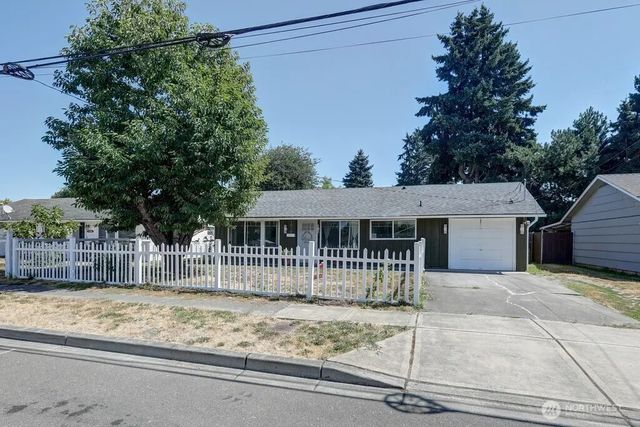 1010 D Street Se, Auburn