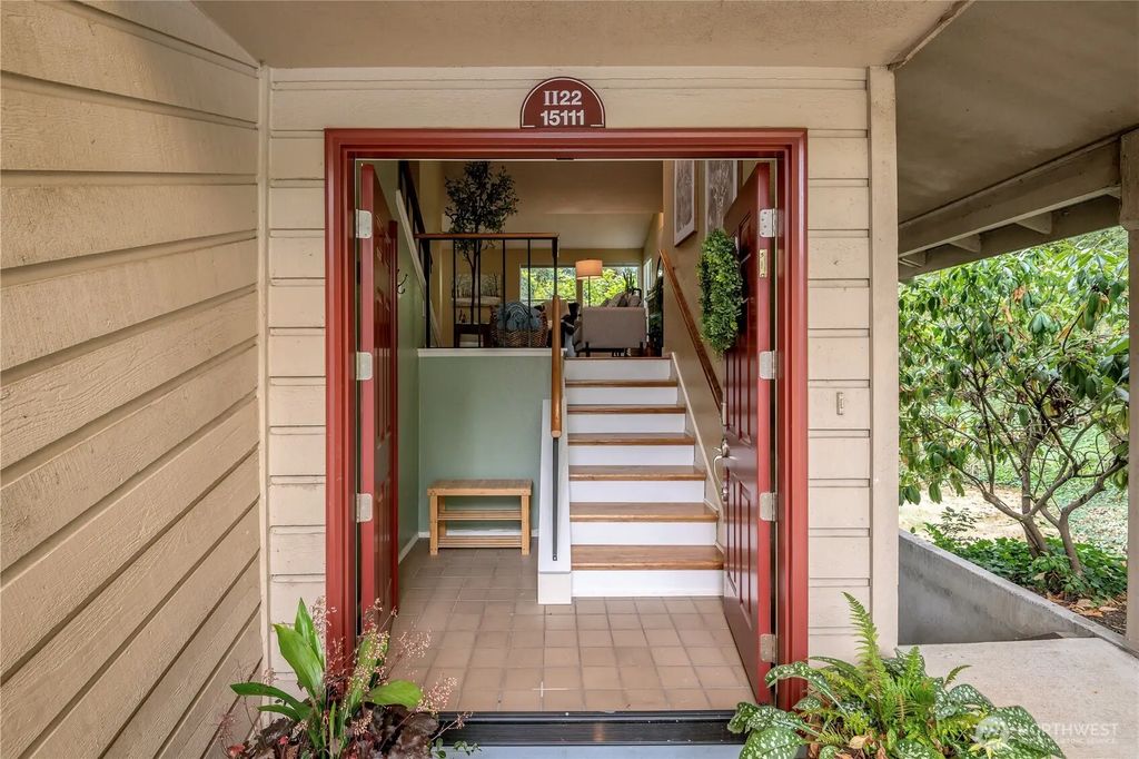 15111 Sunwood Boulevard Ii22, Tukwila