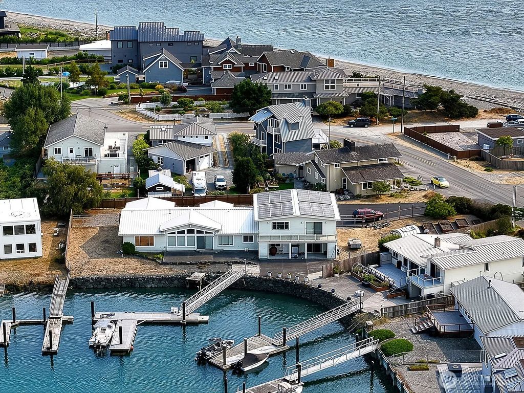 3787 Oceanside Drive, Greenbank