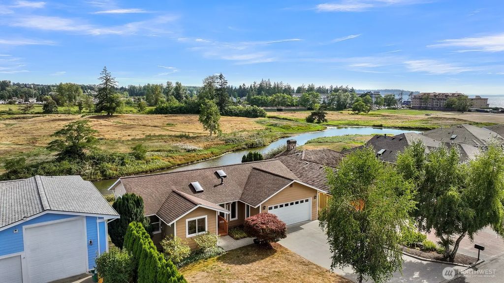 4771 S Golf Course Drive, Blaine