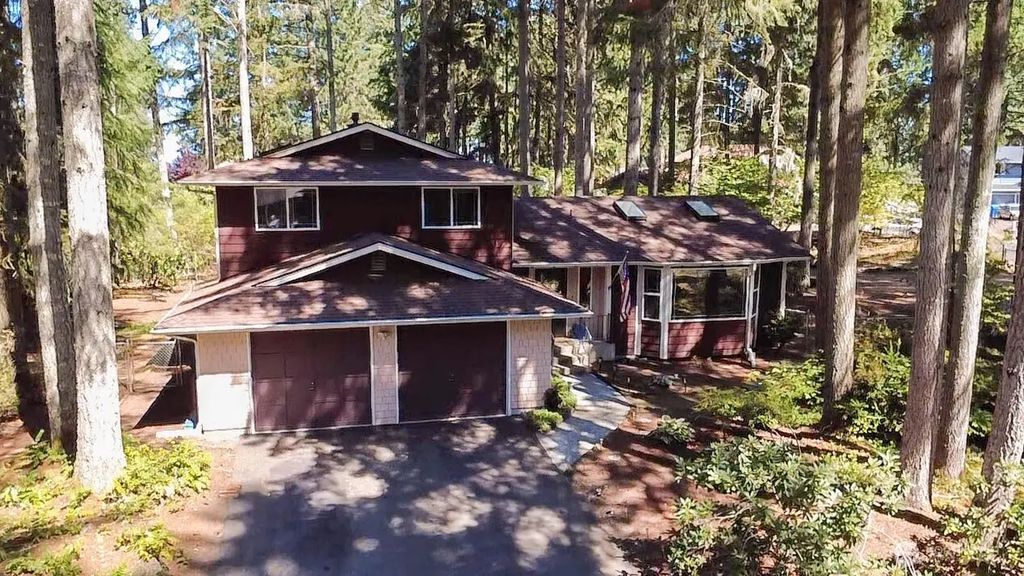 4804 Beverly Drive Ne, Olympia