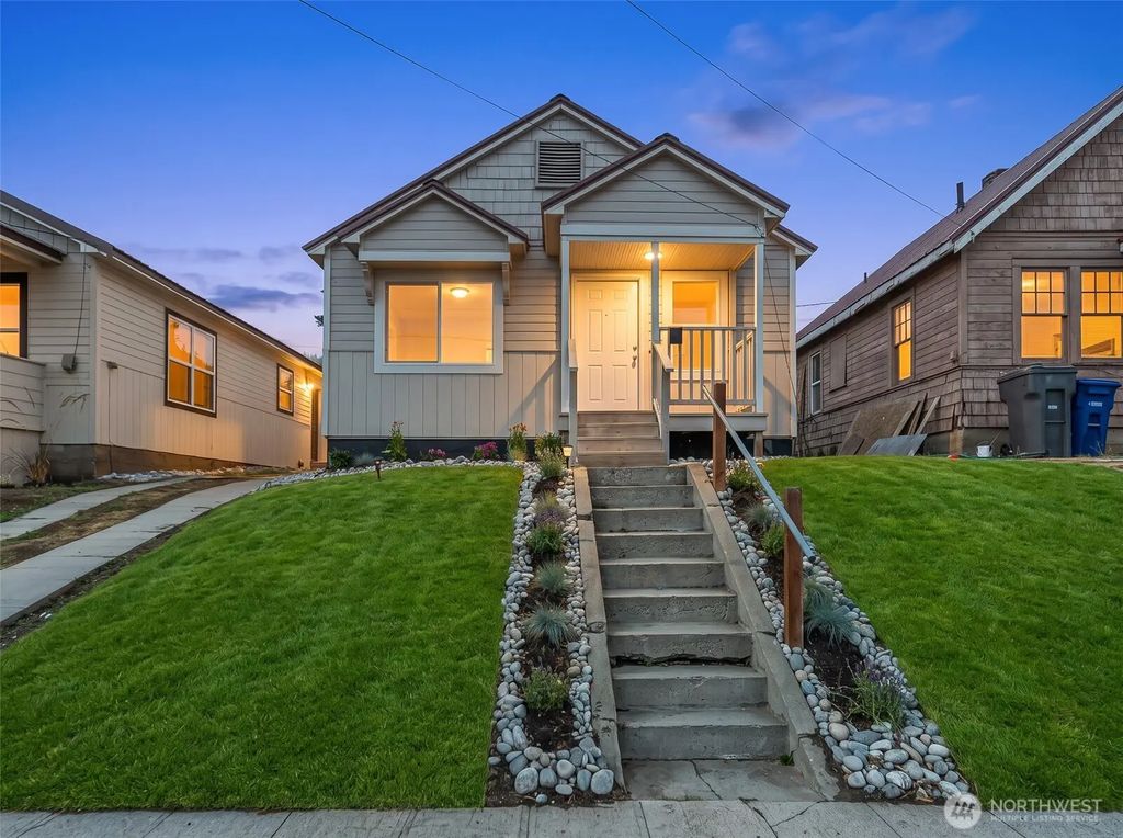 502 Methow Street, Wenatchee