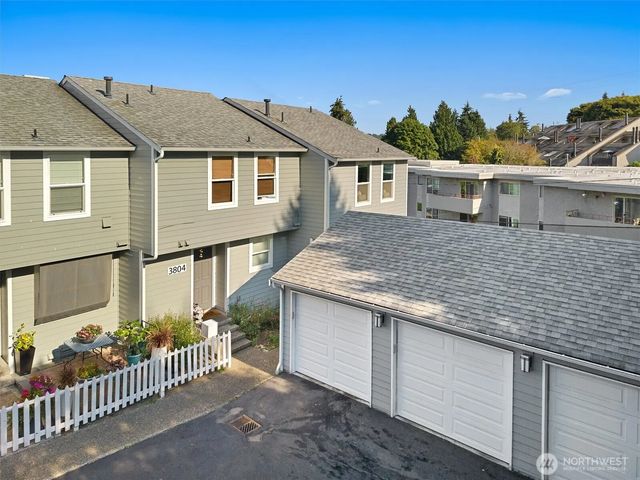 3802 25th Avenue W, Seattle
