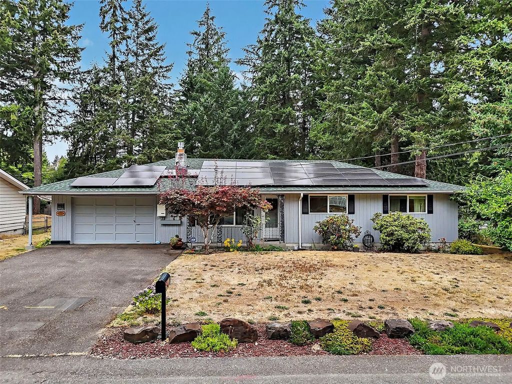 2016 Sycamore Street Se, Lacey