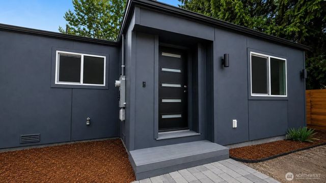 11232 1st Avenue S, Seattle