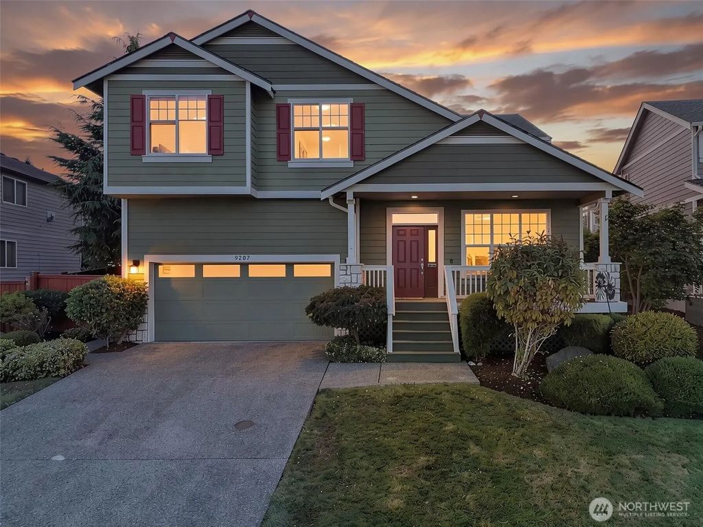9207 226th Avenue E, Buckley