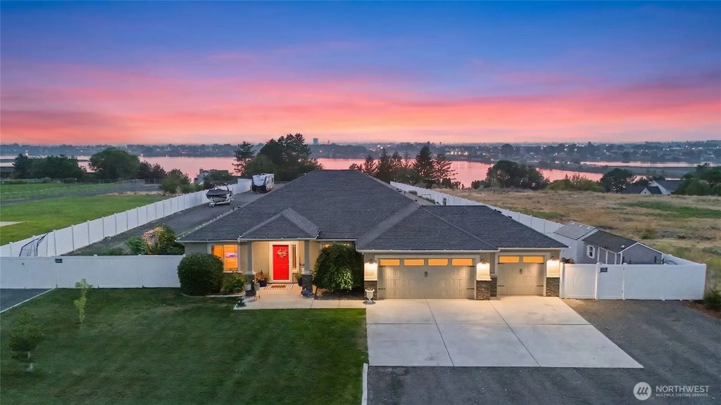 724 I.6 Ne, Moses Lake