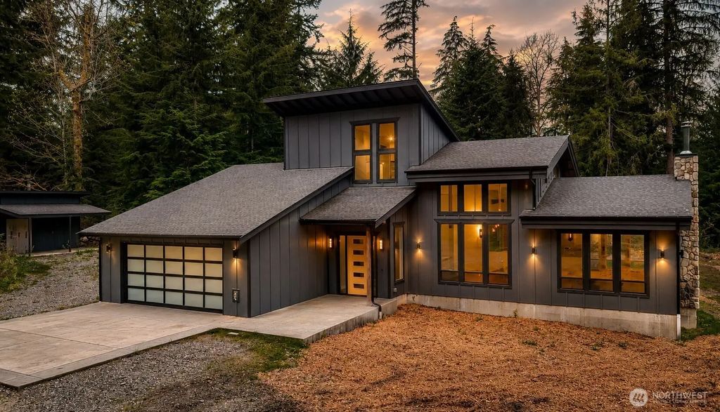 14886 Wilkeson Spiketon Road E, Wilkeson