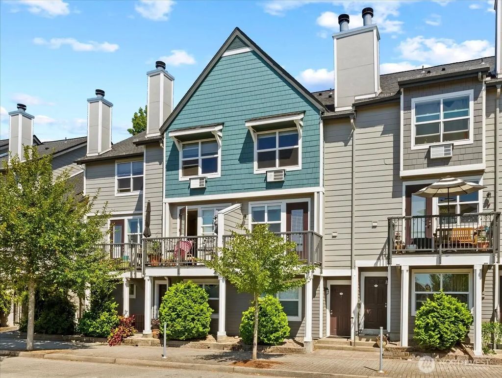 758 Se Fairwinds Loop, Vancouver