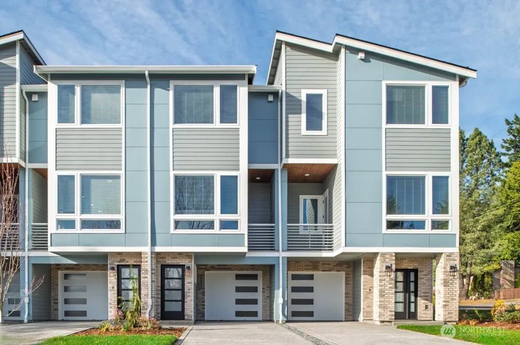 6611 S 128th Street, Seattle
