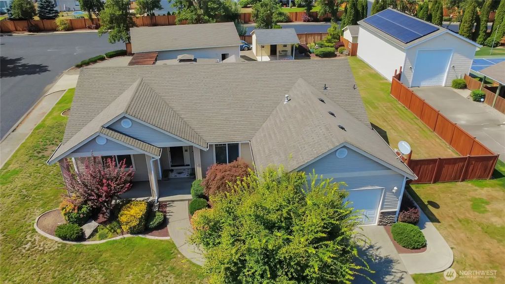 13714 143rd Avenue E, Orting