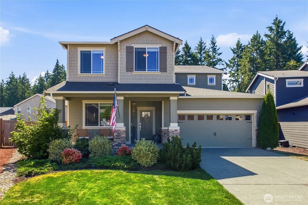 18511 128th Avenue E, Puyallup