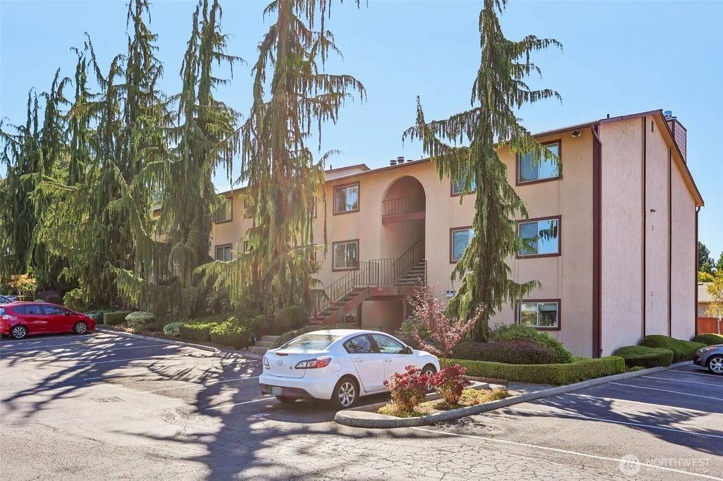 4904 81st Place Sw 206, Mukilteo