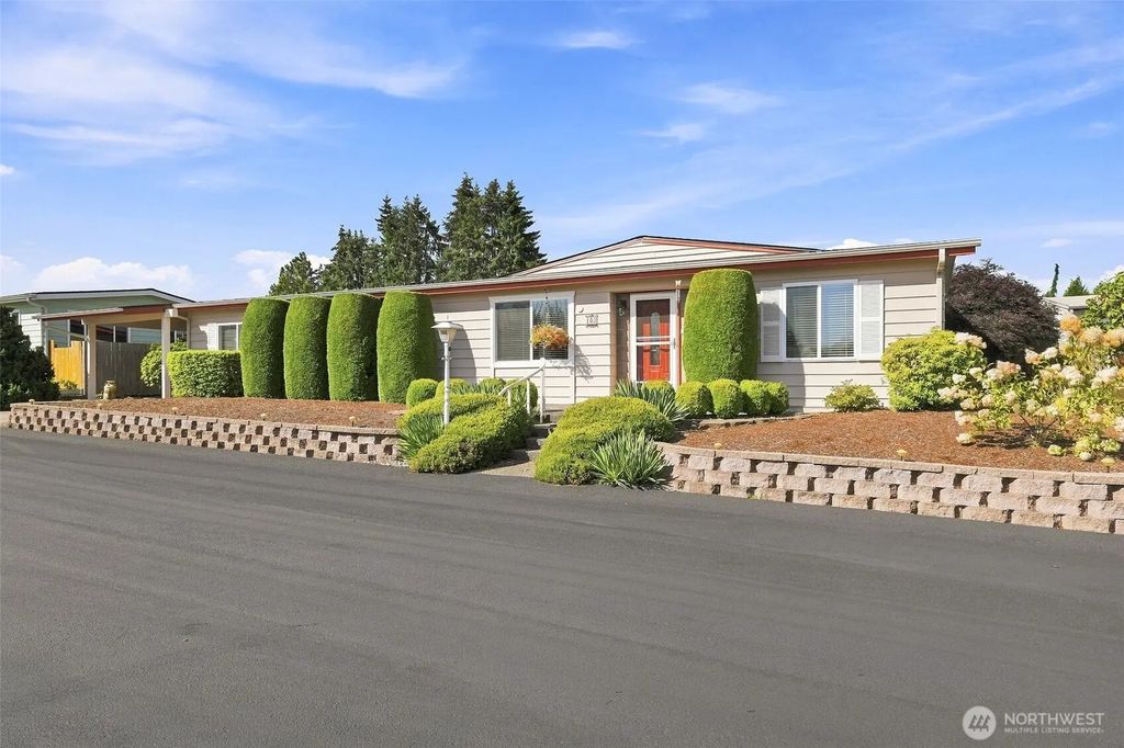 2500 Alder Street 103, Milton