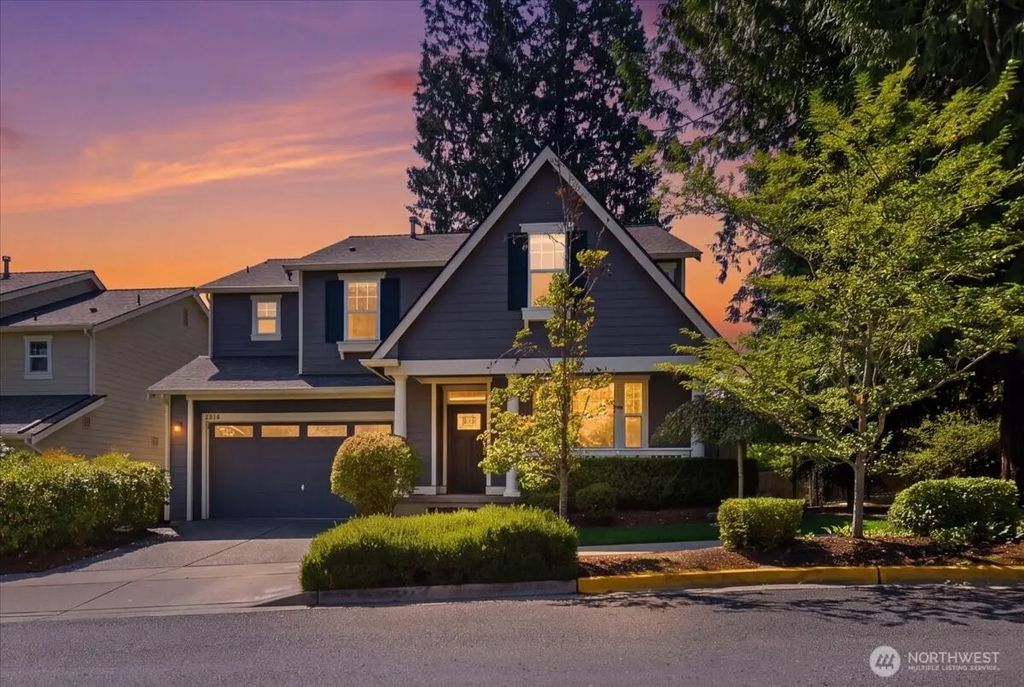 17211 Ne 117th Way, Redmond