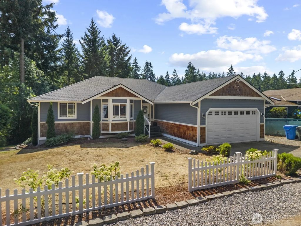 18505 68th Street E, Bonney Lake