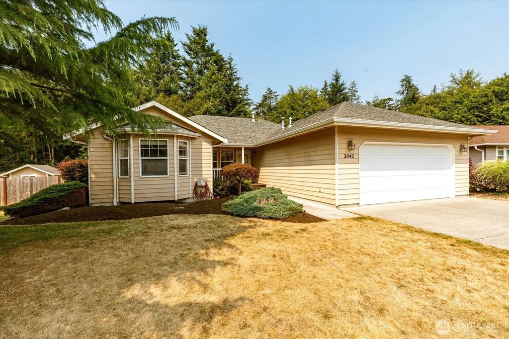 2042 Doe Drive, Oak Harbor