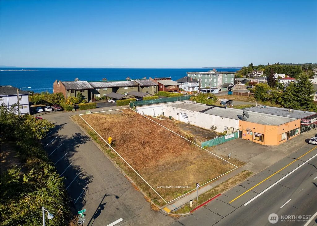 999 E 1st Street, Port Angeles