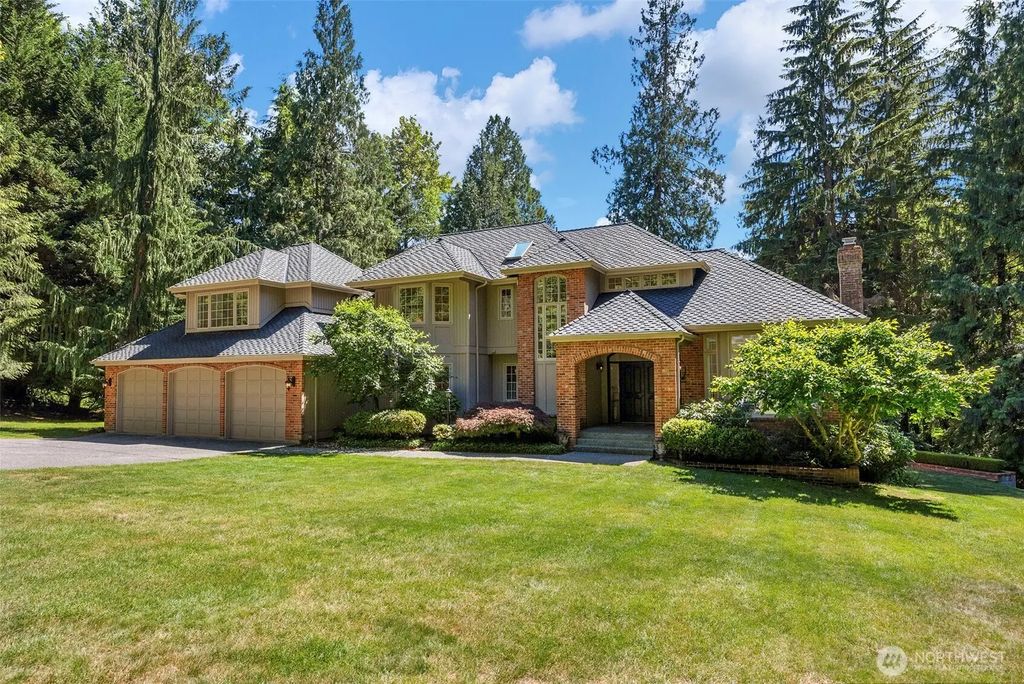 8412 E Meadow Lake Drive, Snohomish