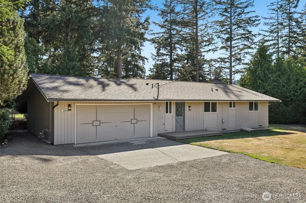 241 Mackenzie Drive, Camano Island