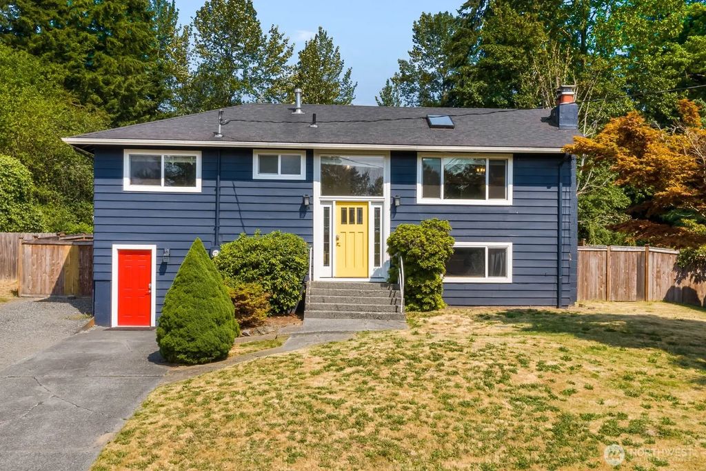 12450 169th Ave Se, Renton