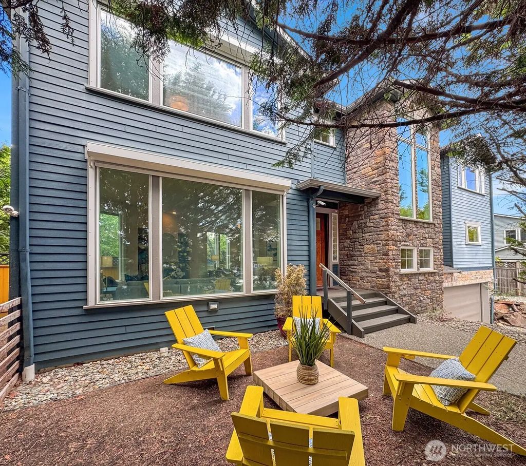 4600 Green Lake Way N, Seattle