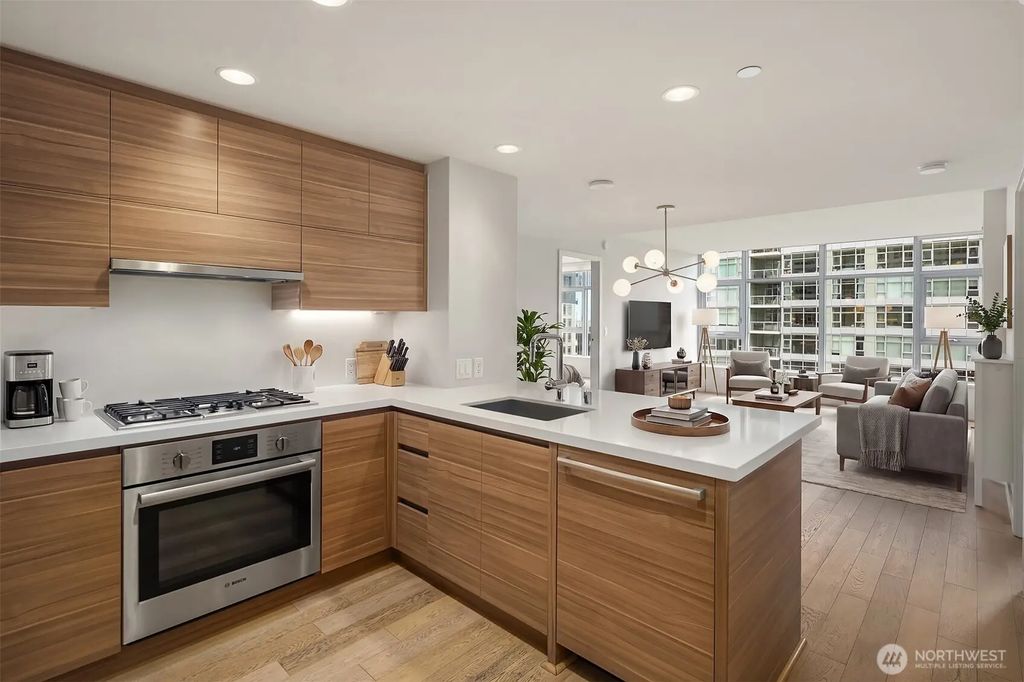 583 Battery Street 2208n, Seattle