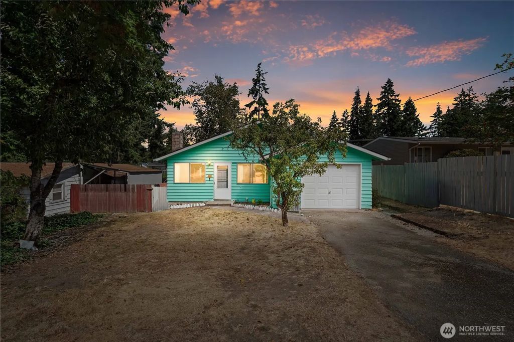 9801 Kenwood Drive Sw, Lakewood