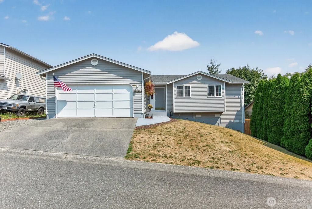 27215 Manor Place Nw, Stanwood